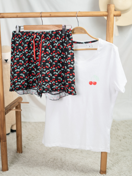 ست تیشرت شلوارک (آلبالو)