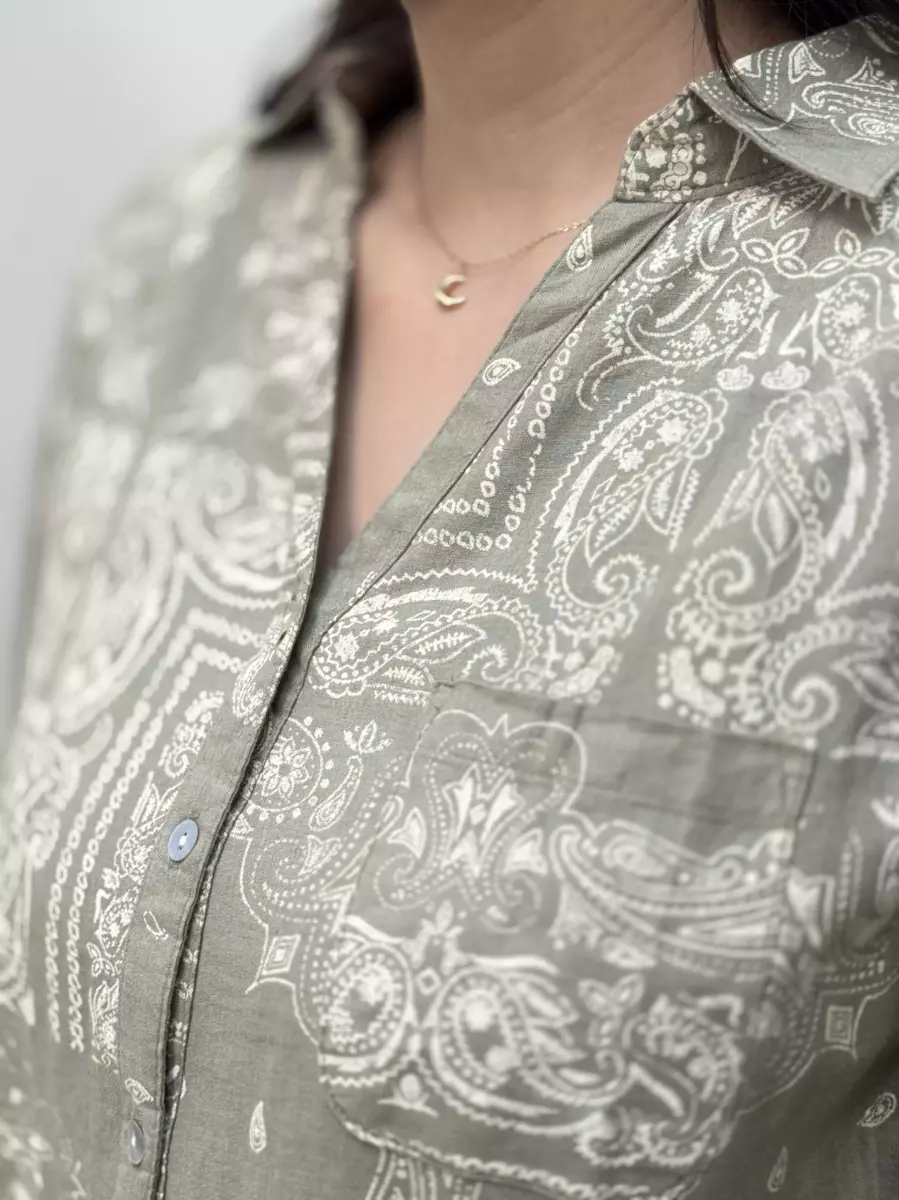 شومیز سبز طرحدار زارا