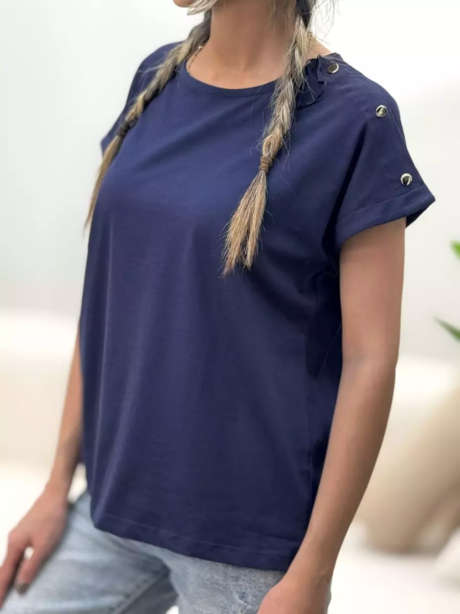 تیشرت سرشانه دکمه ساده