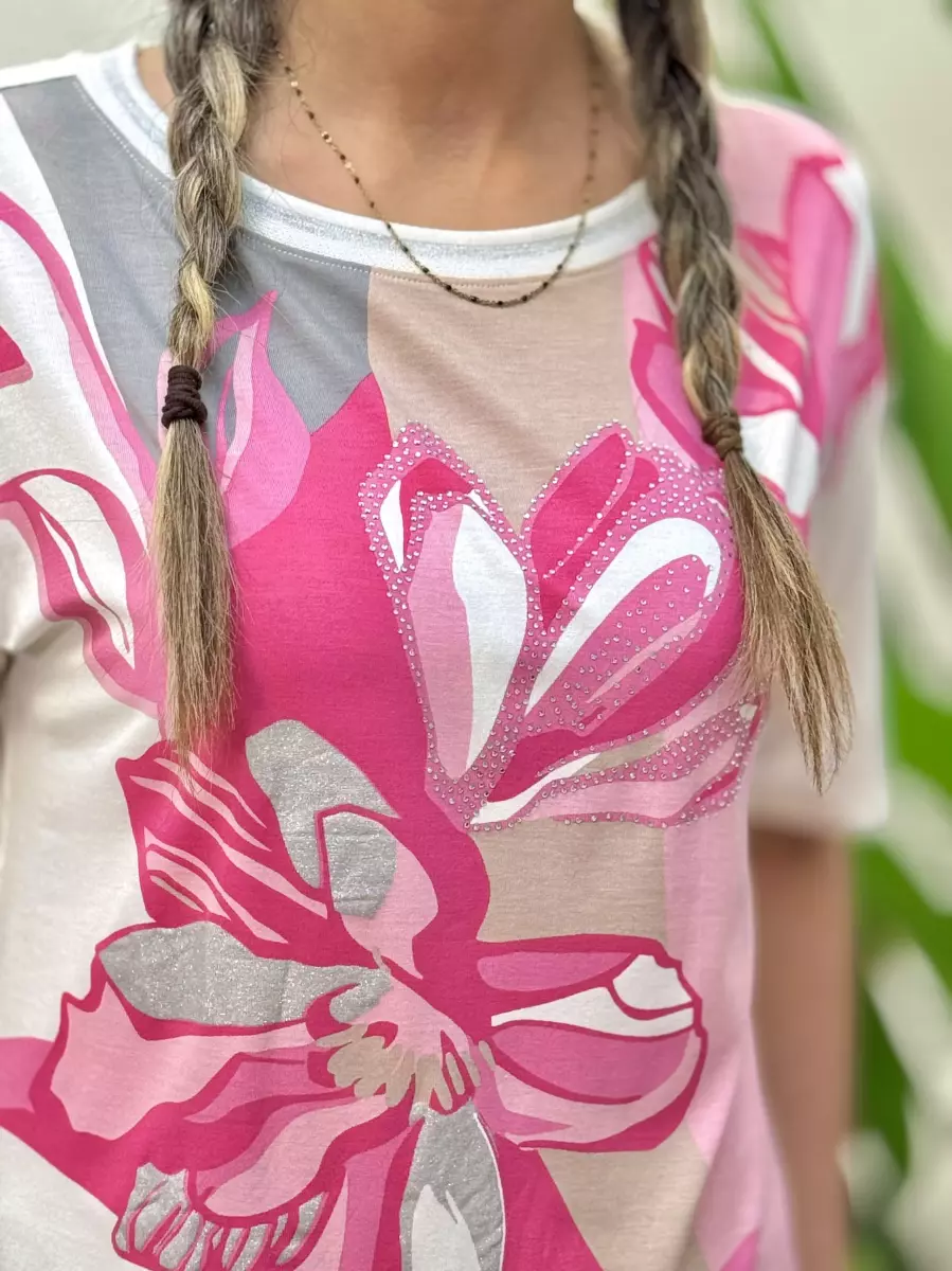 تیشرت ویسکوز سفید گل صورتی