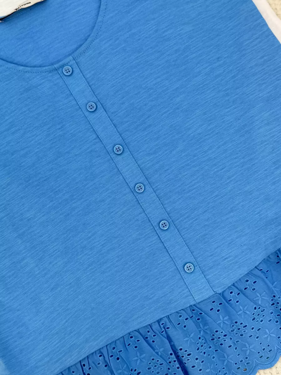 تاپ جلو دکمه پایین خامه دوزی