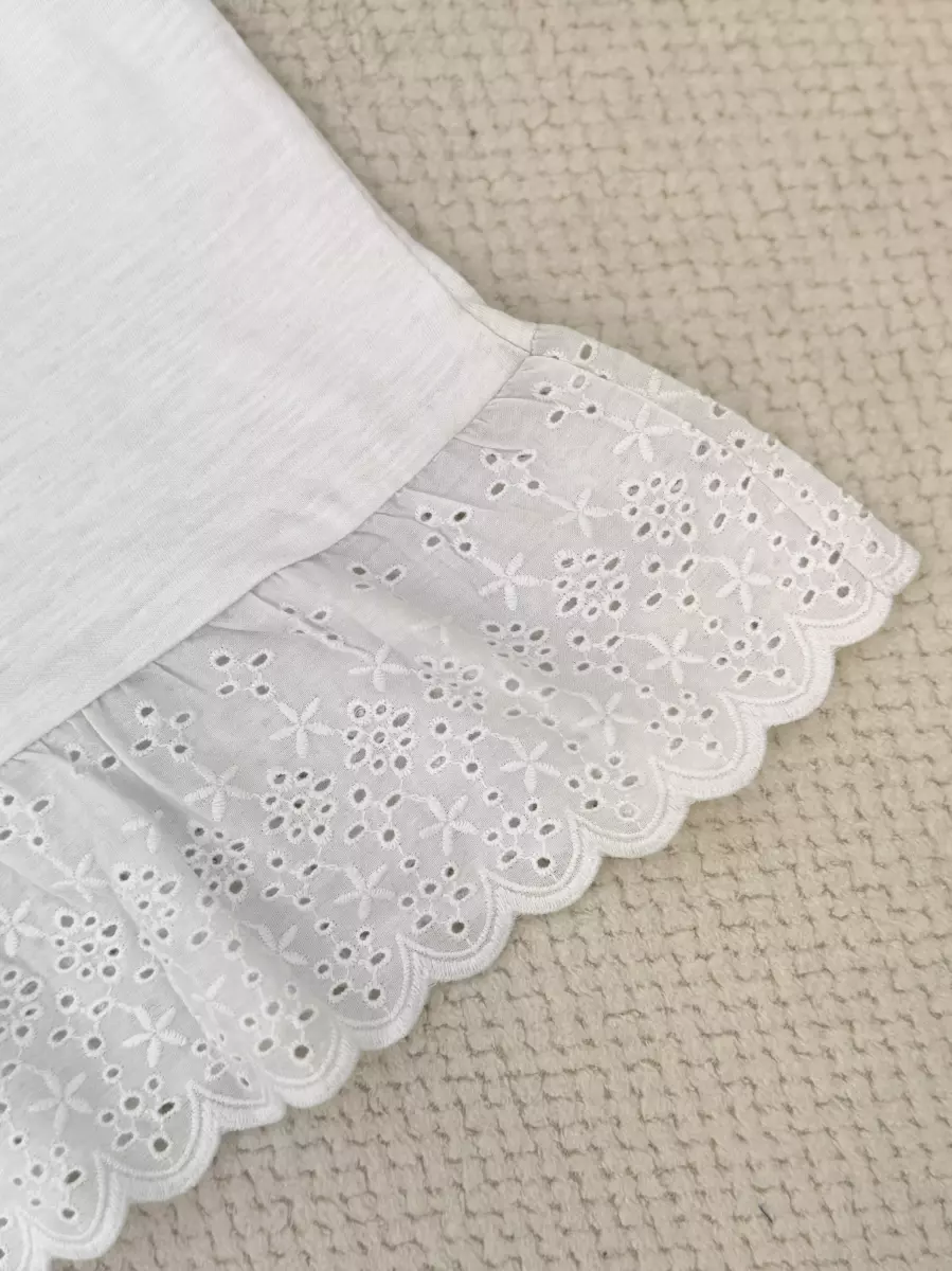 تاپ جلو دکمه پایین خامه دوزی