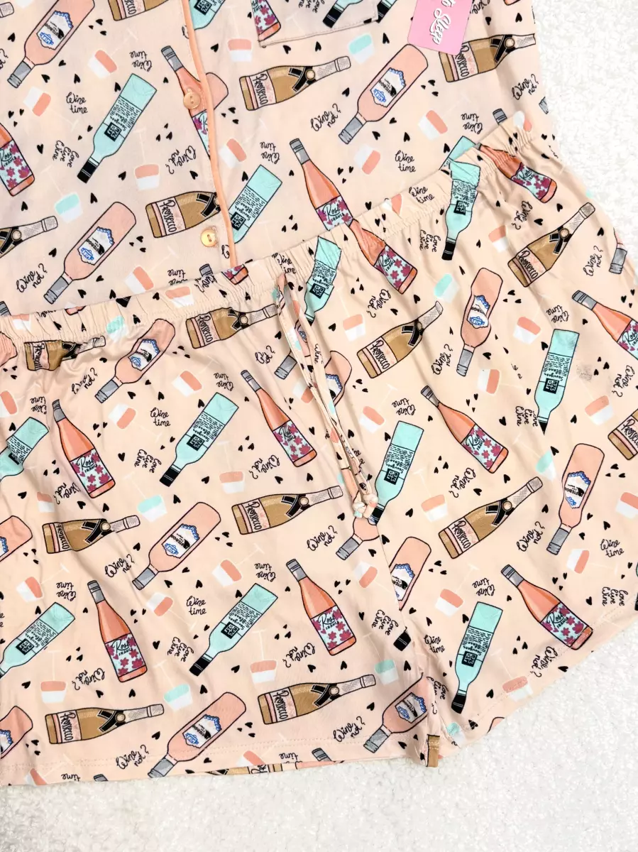 ست تیشرت شلوارک جلو دکمه طرحدار