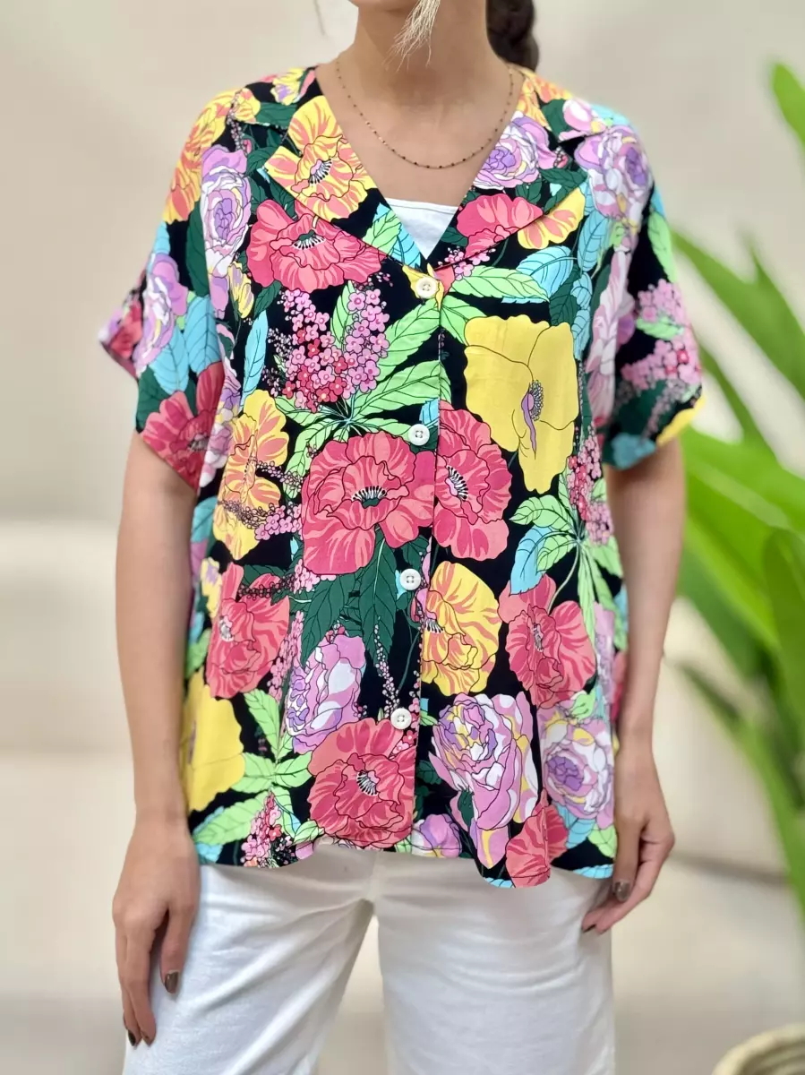 شومیز نخی گل گلی