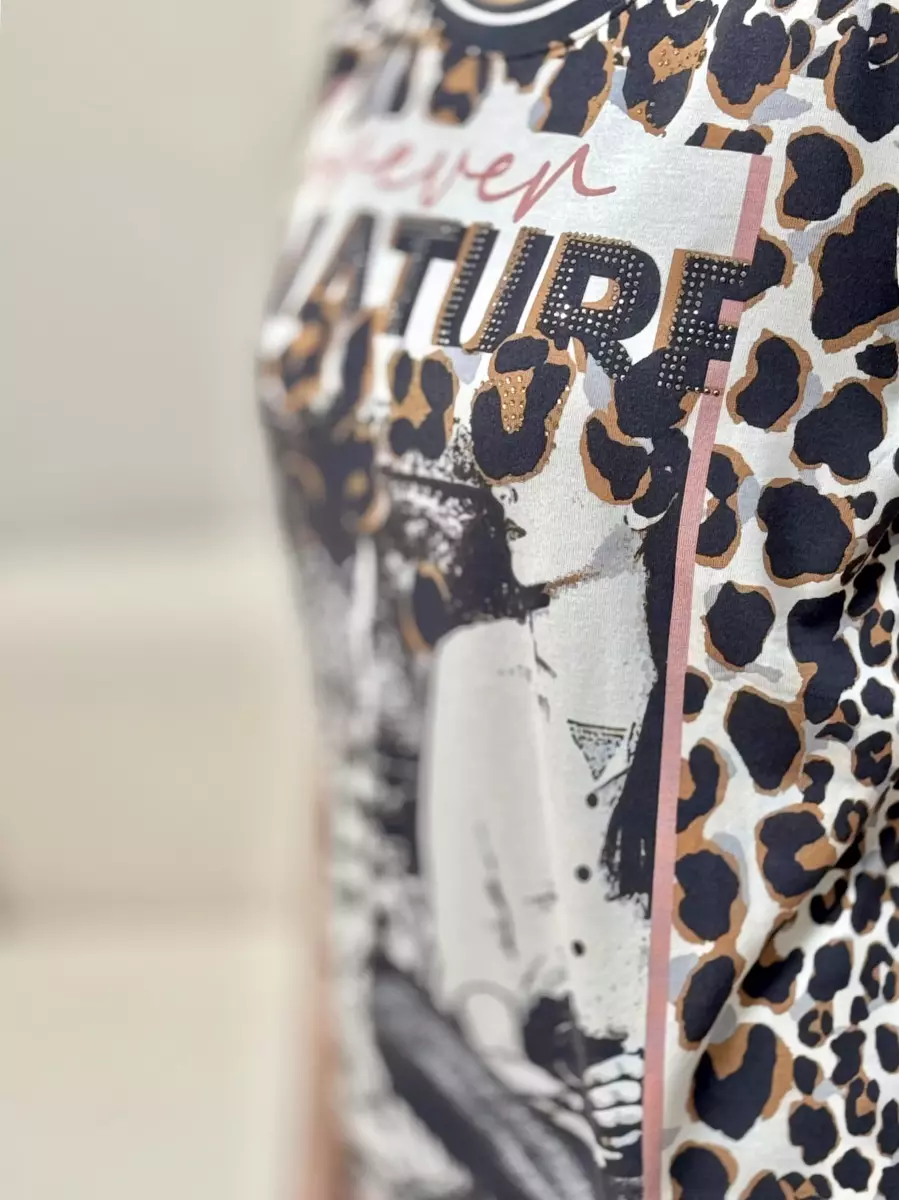 تیشرت ویسکوز طرح پلنگ(نگین دار)