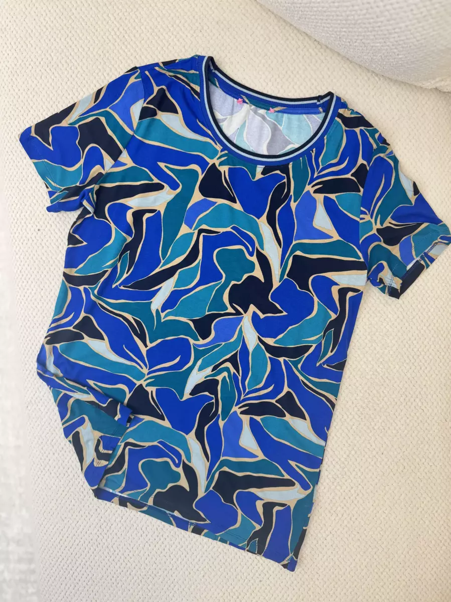 تیشرت ویسکوز طرحدار(آبی تیره)