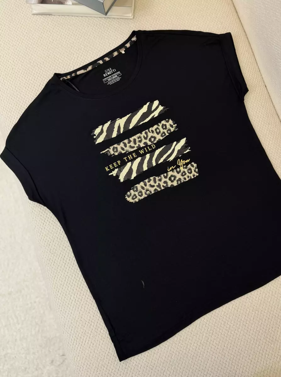 تیشرت مشکی چاپ پلنگی