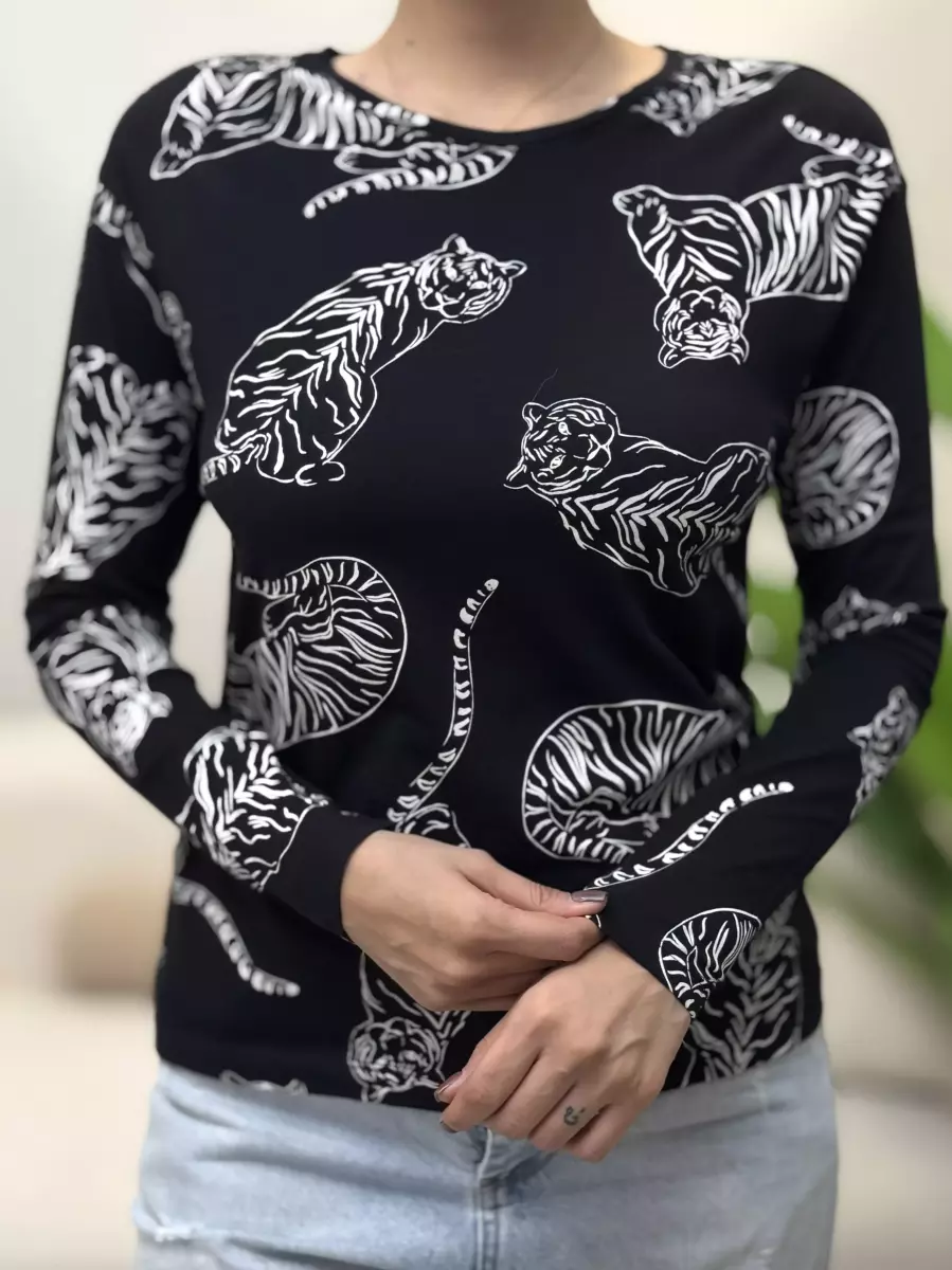 تیشرت طرح ببر m&s(مشکی-صورتی)