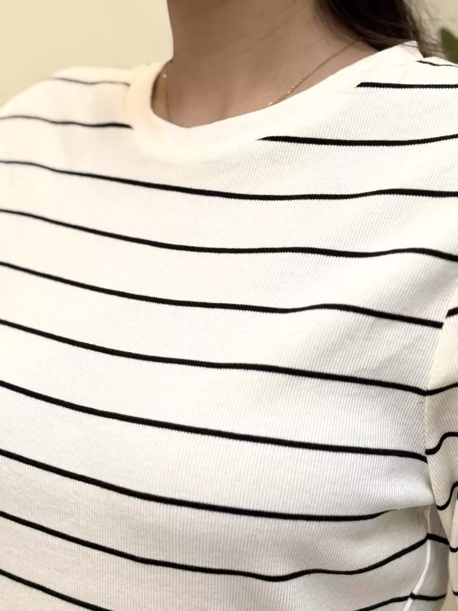 بلوز آستین بلند کبریتی راه راه شیری