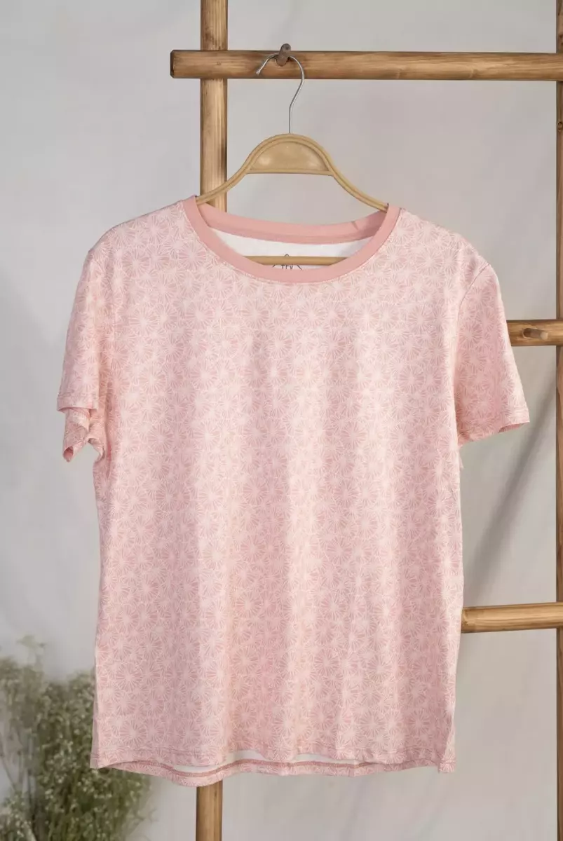 تیشرت صورتی گلدار