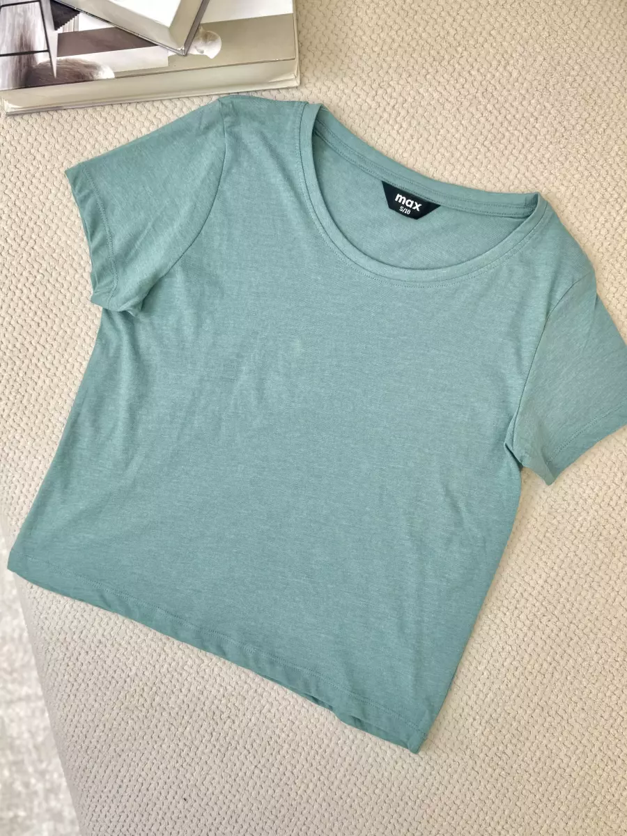 تیشرت سبز مکس