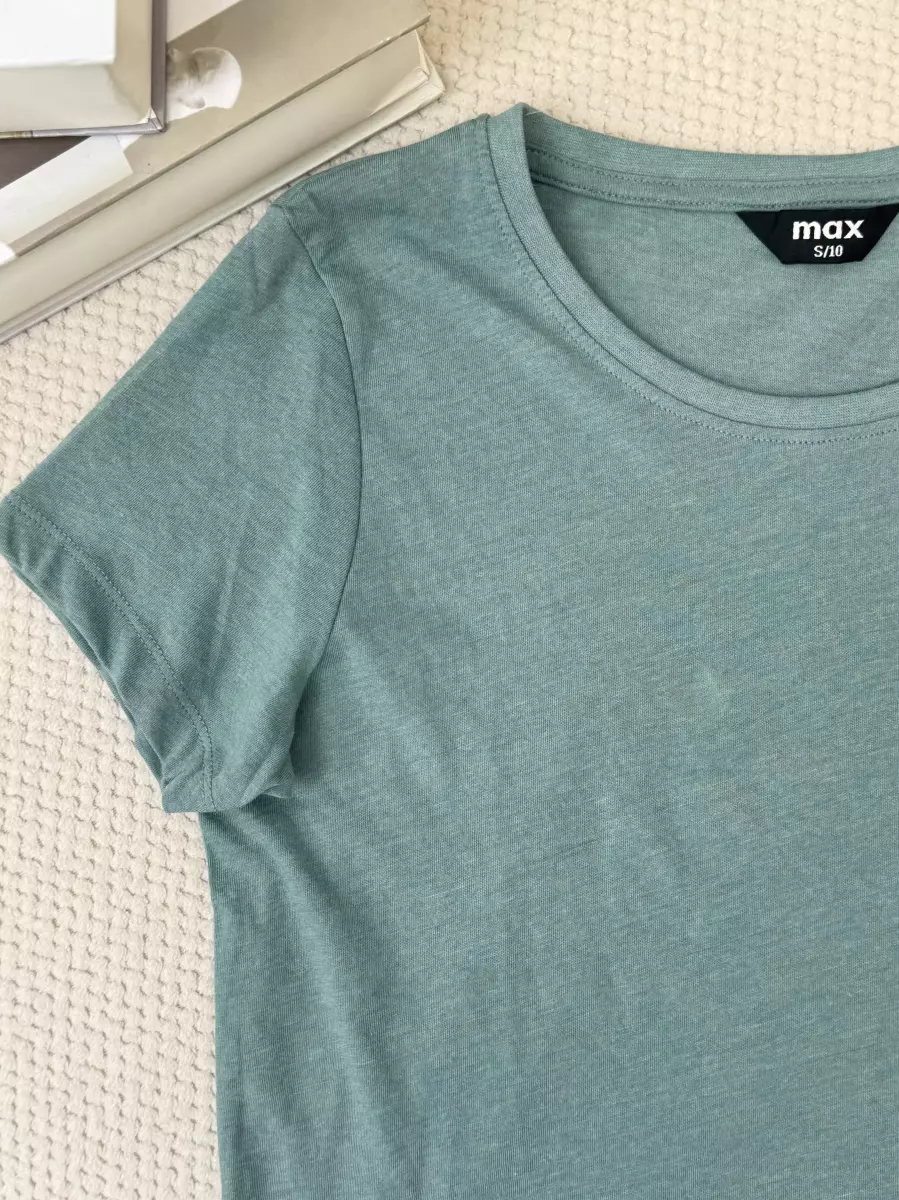 تیشرت سبز مکس