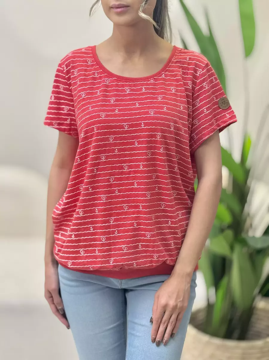 تیشرت قرمز راه راه جانینا