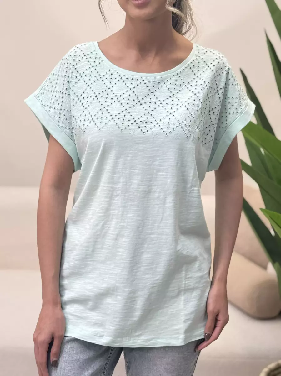 تیشرت لورا خامه دوزی