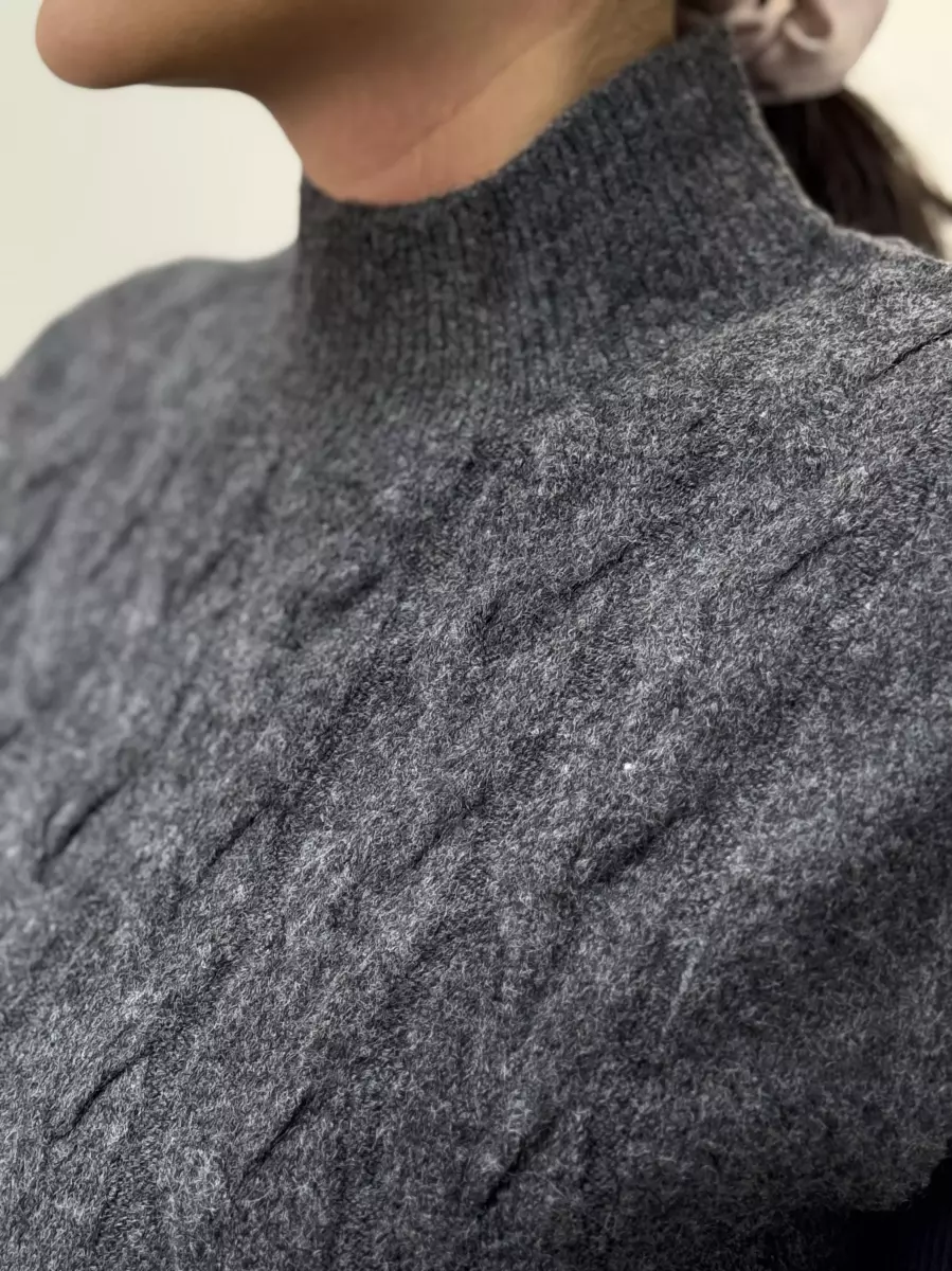 وست ذغالی پشت دکمه