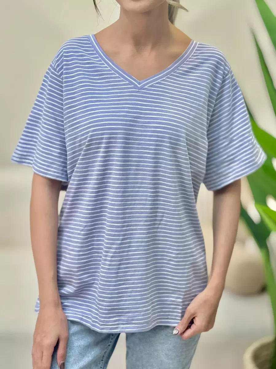 تیشرت یقه هفت راه راه