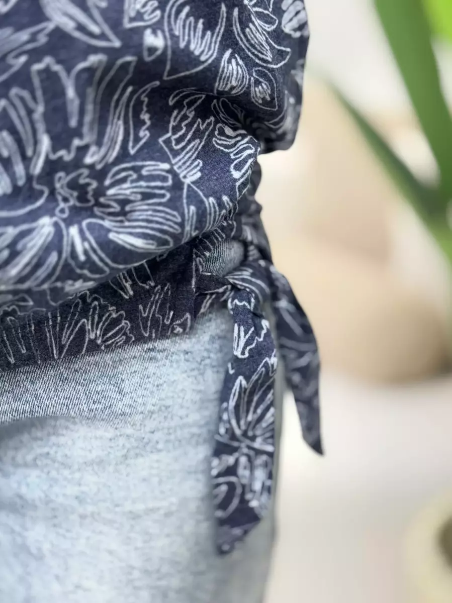 تیشرت سرمه ای طرحدار سیسیل