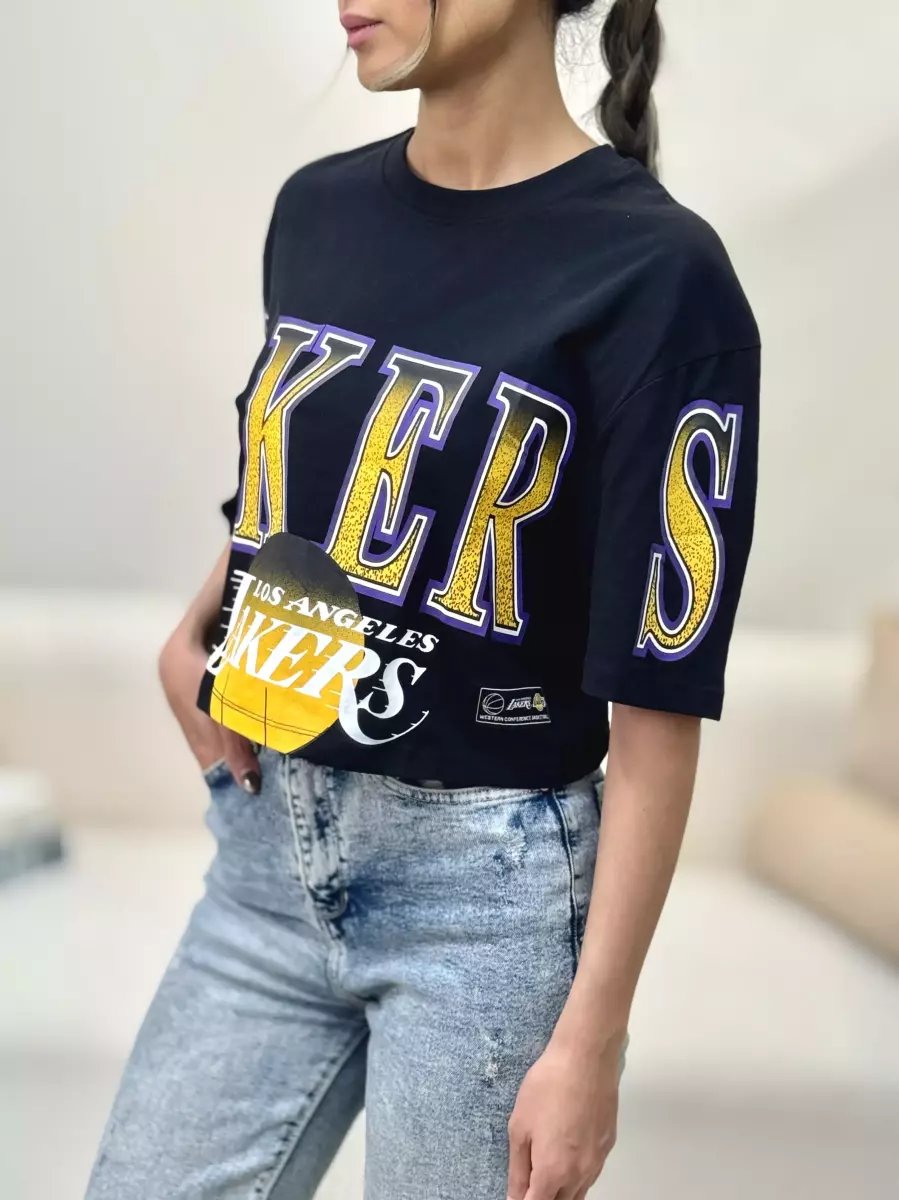 تیشرت کراپ باکسی مشکی(lakers)