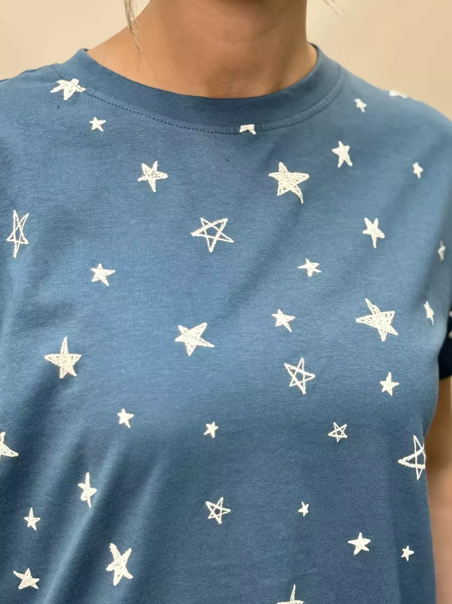تیشرت طرح ستاره