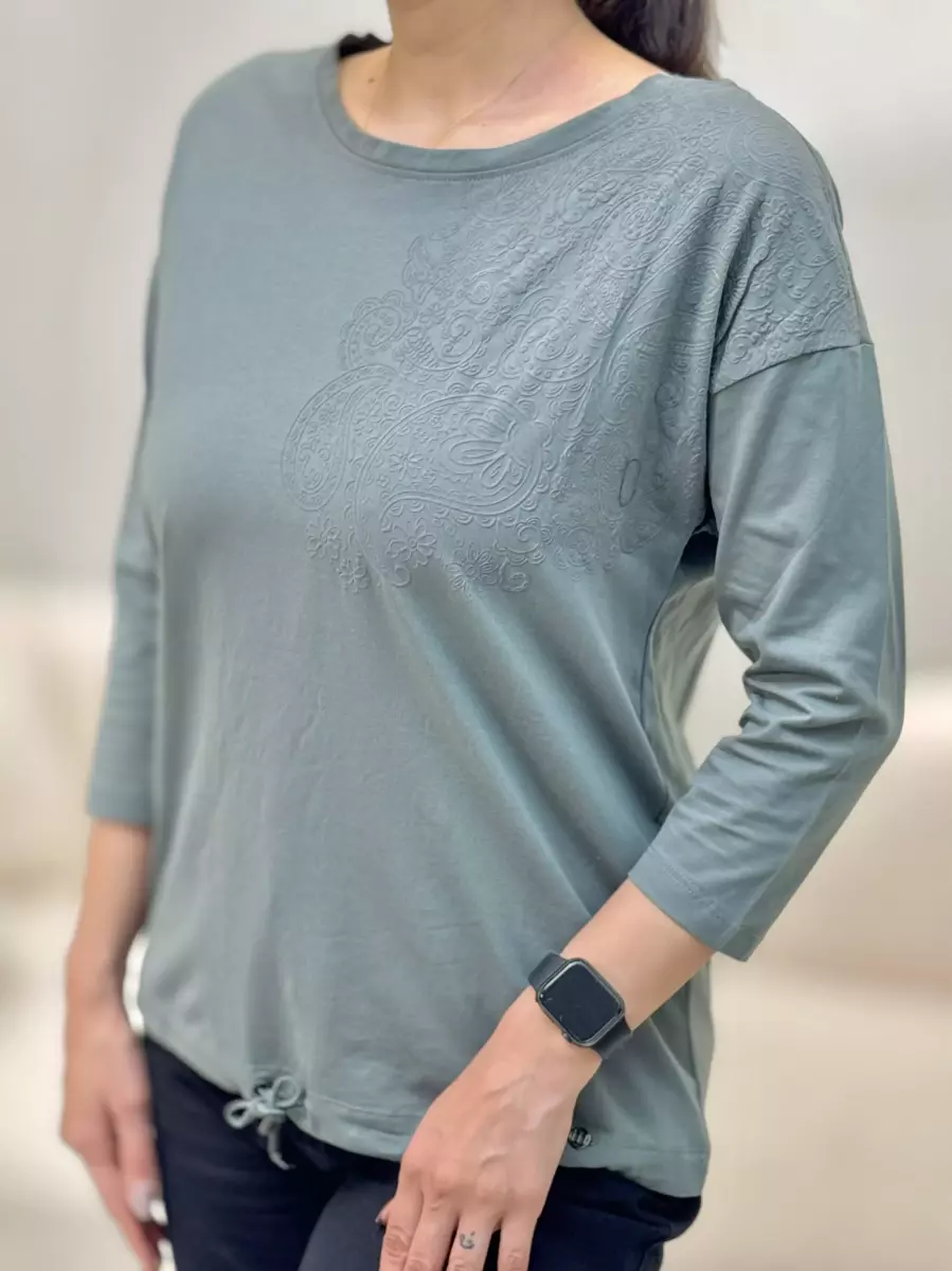 بلوز طرح برجسته موناری