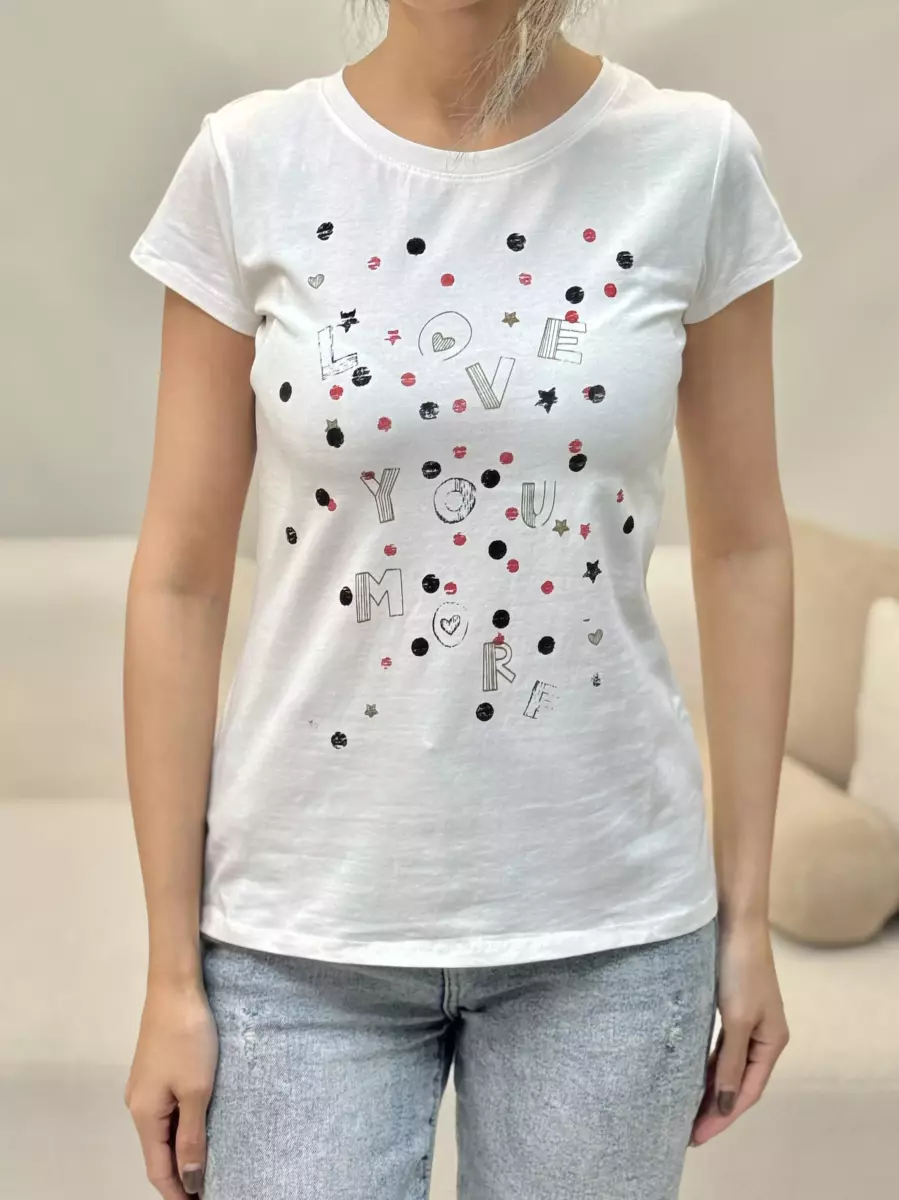 تیشرت سفید طرح love