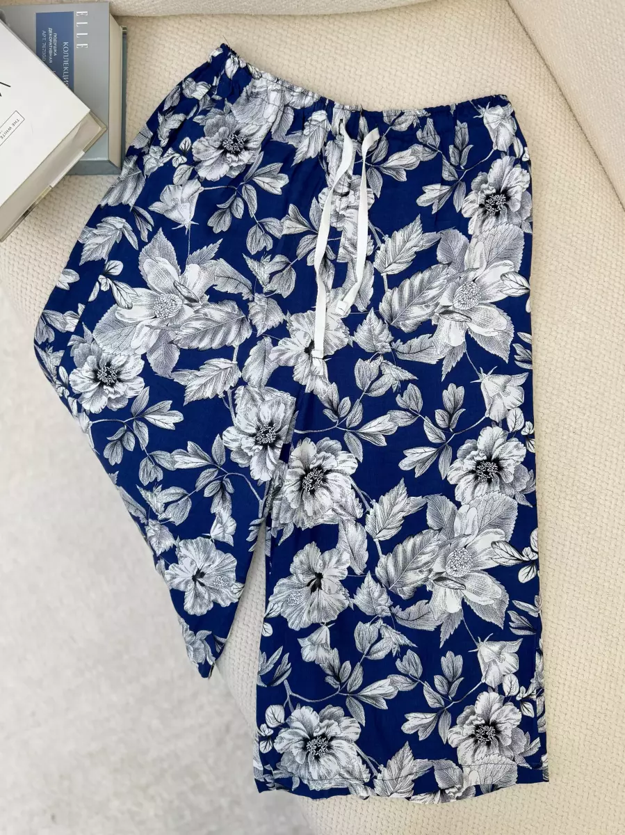 شلوارک حراجی سرمه ای طرح برگ