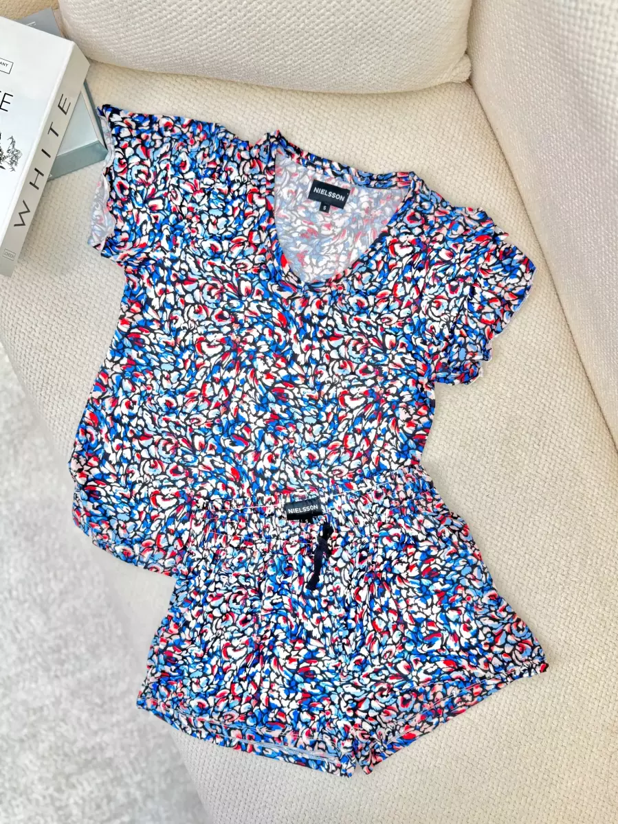 ست تیشرت و شلوارک رنگی رنگی