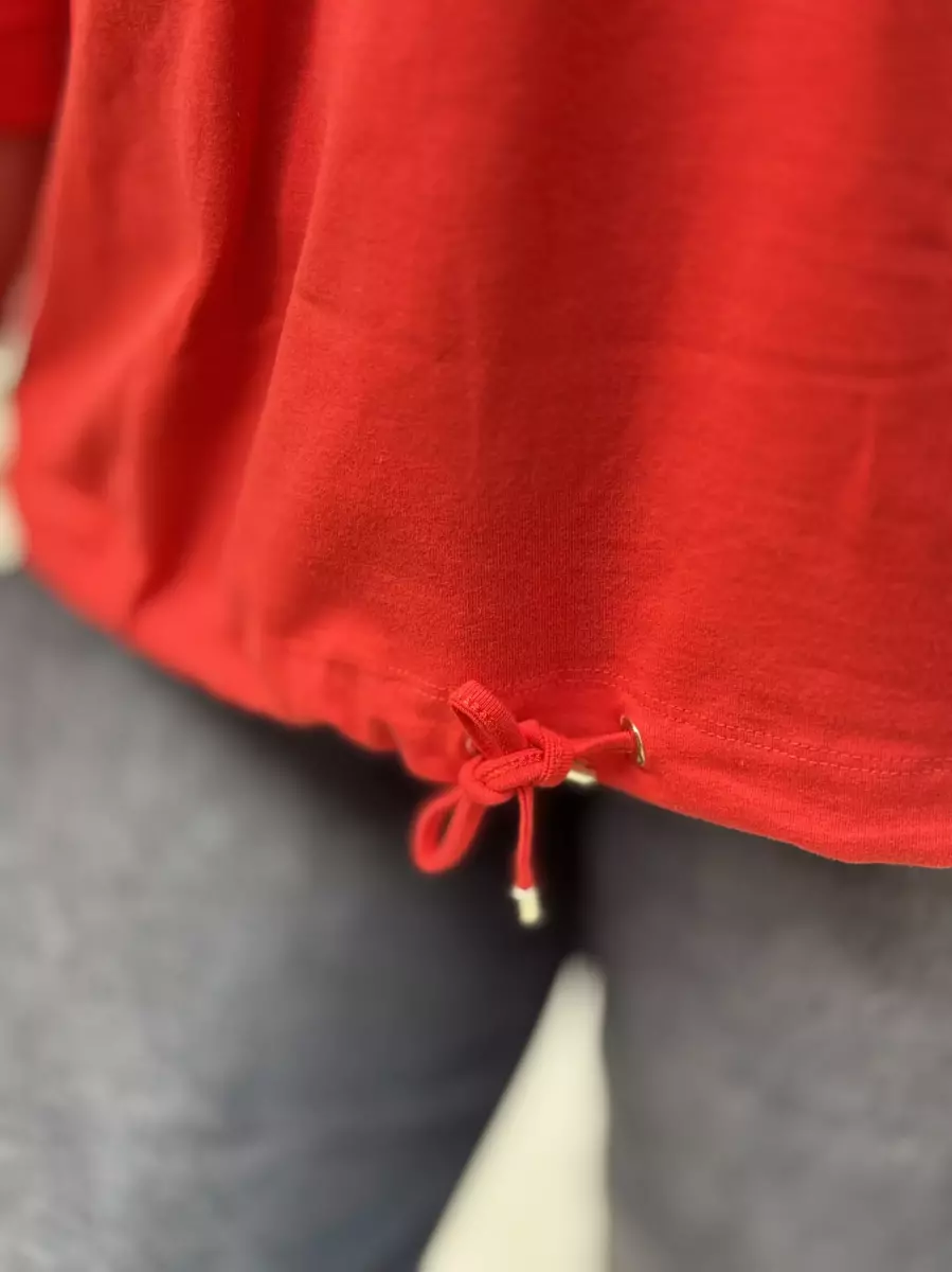 بلوز آستین بلند طرح پاپیون