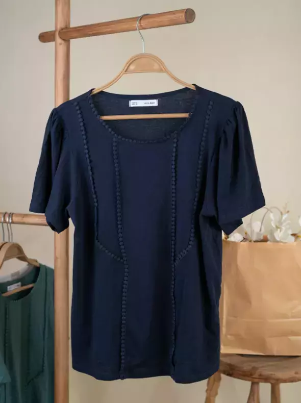 تیشرت خامه دوزی نقطه ای سرمه ای