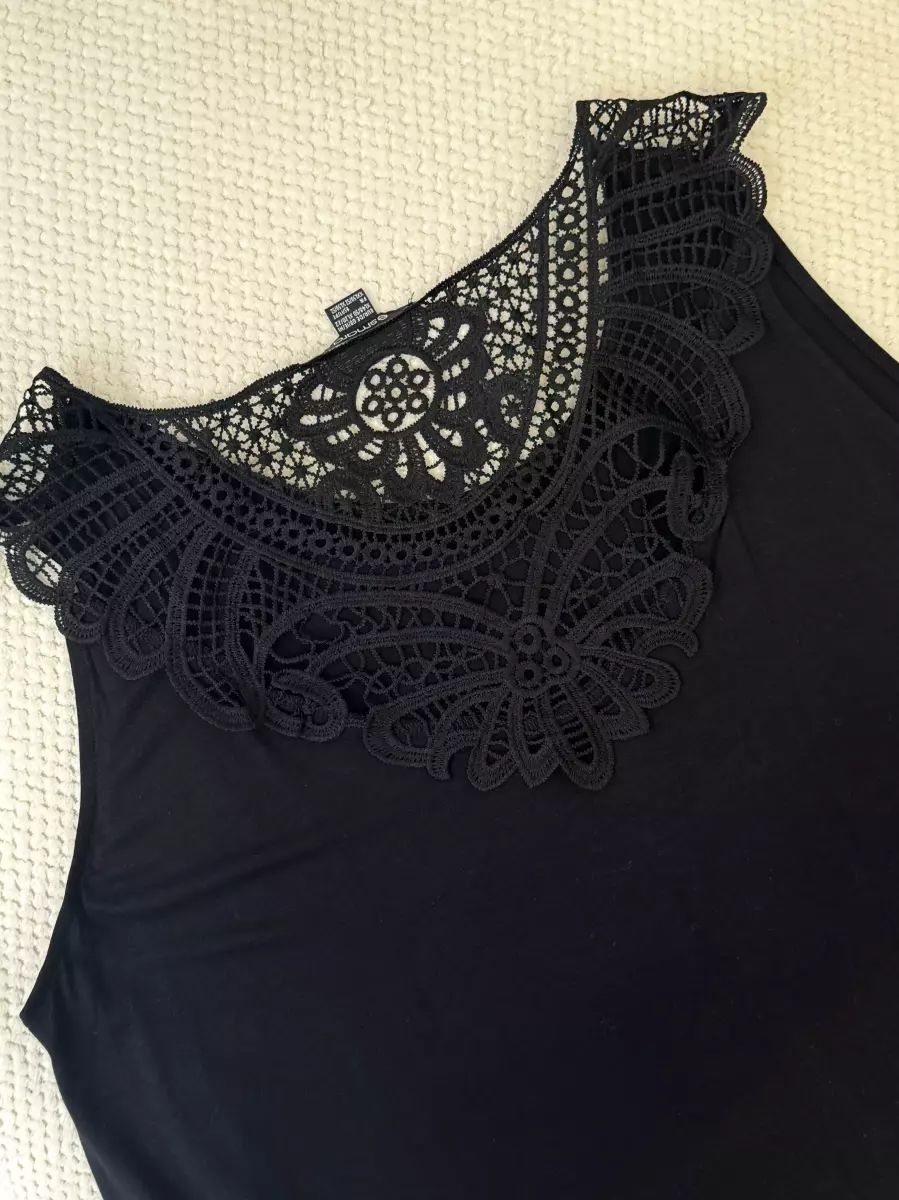 تاپ گیپور دار مشکی