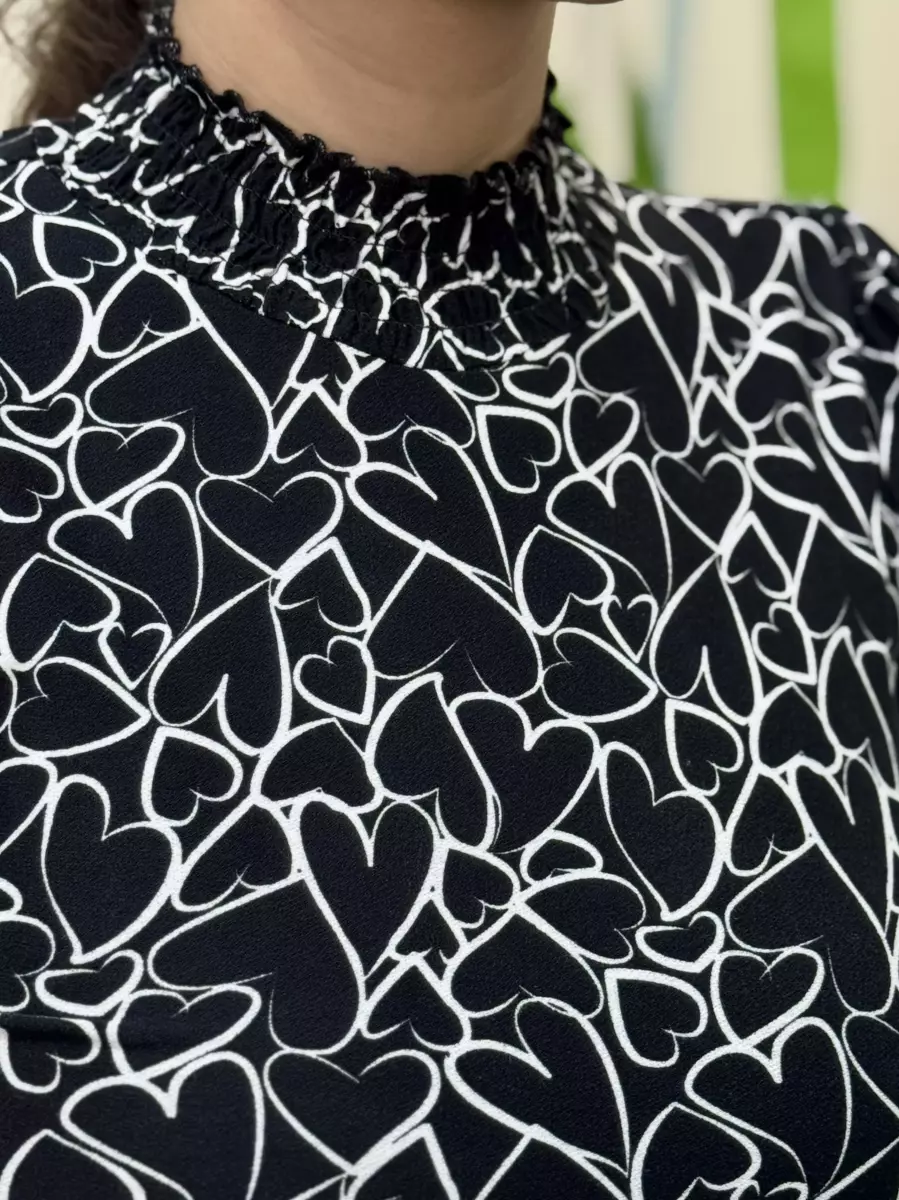 بلوز طرح قلب ال سی