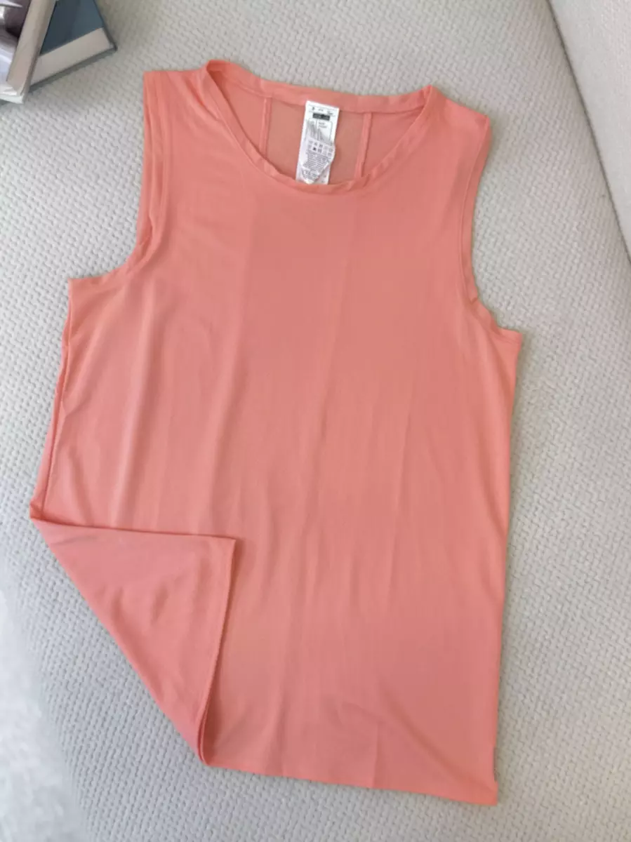 تاپ ورزشی گلبهی