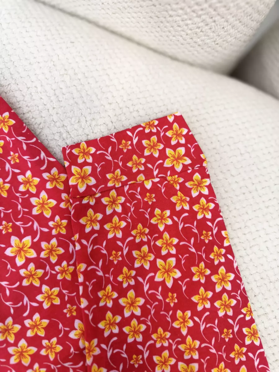 شلوار راحتی قرمز گلدار