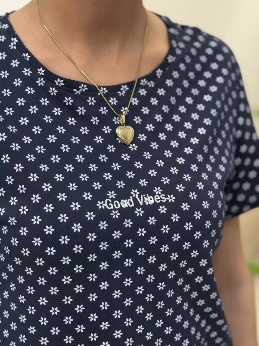 تیشرت سرمه ای گلدار