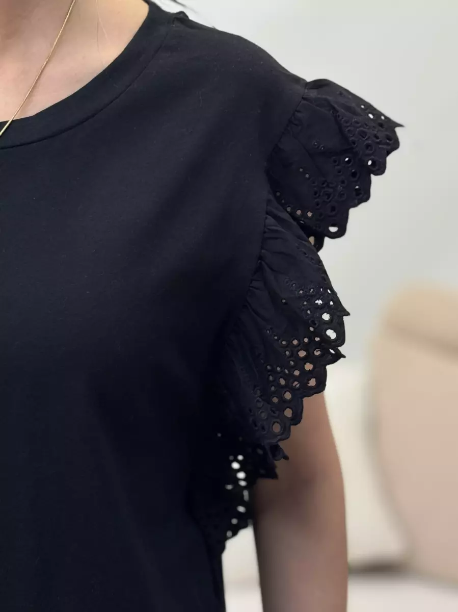 تیشرت آستین خامه دوزی مشکی