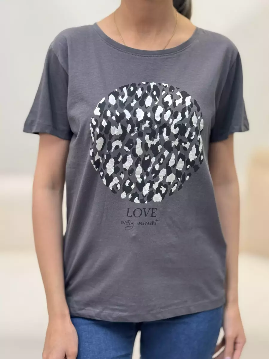 تیشرت طرحدار EVER ME