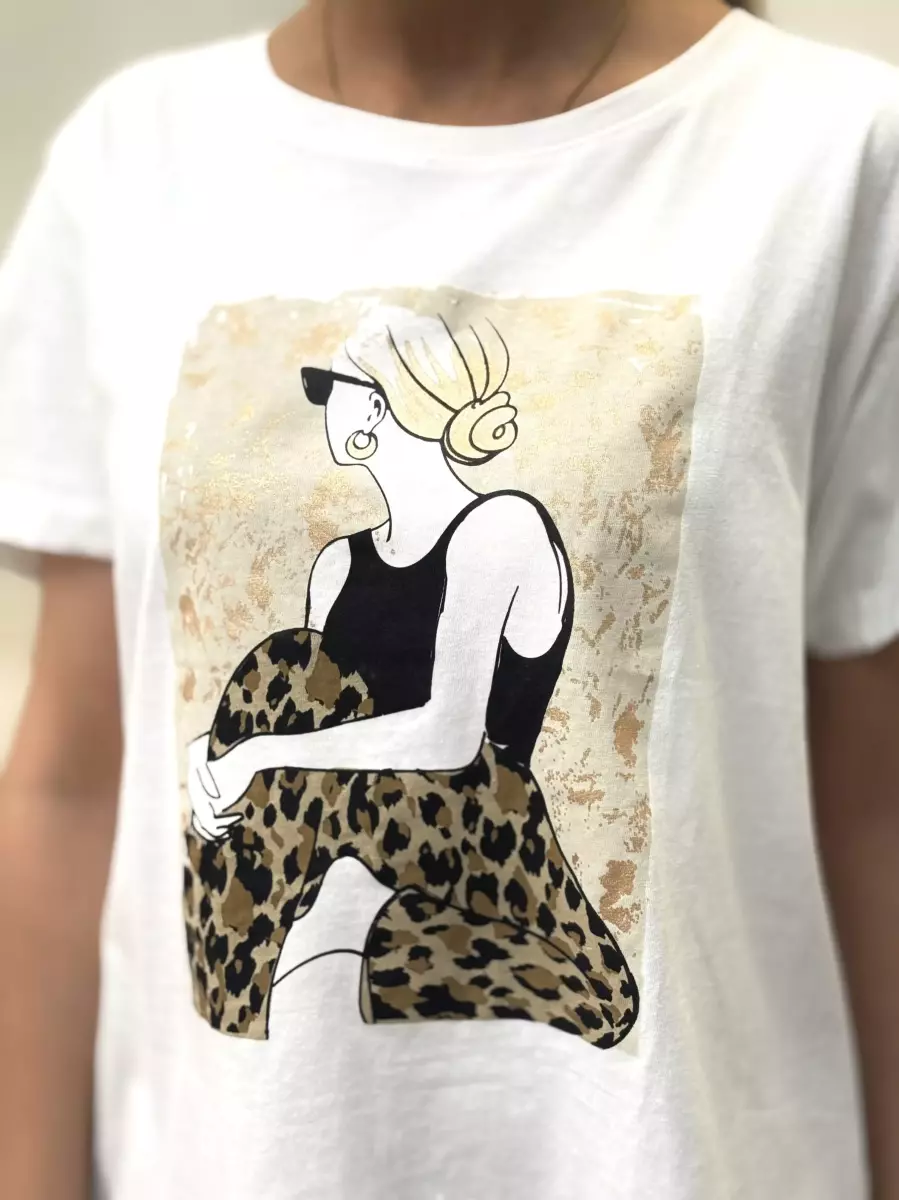 تیشرت طرحدار EVER ME