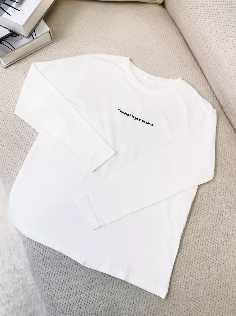 تیشرت آستین بلند سفید THE BEST(گلدوزی مشکی-گلدوزی کرم)