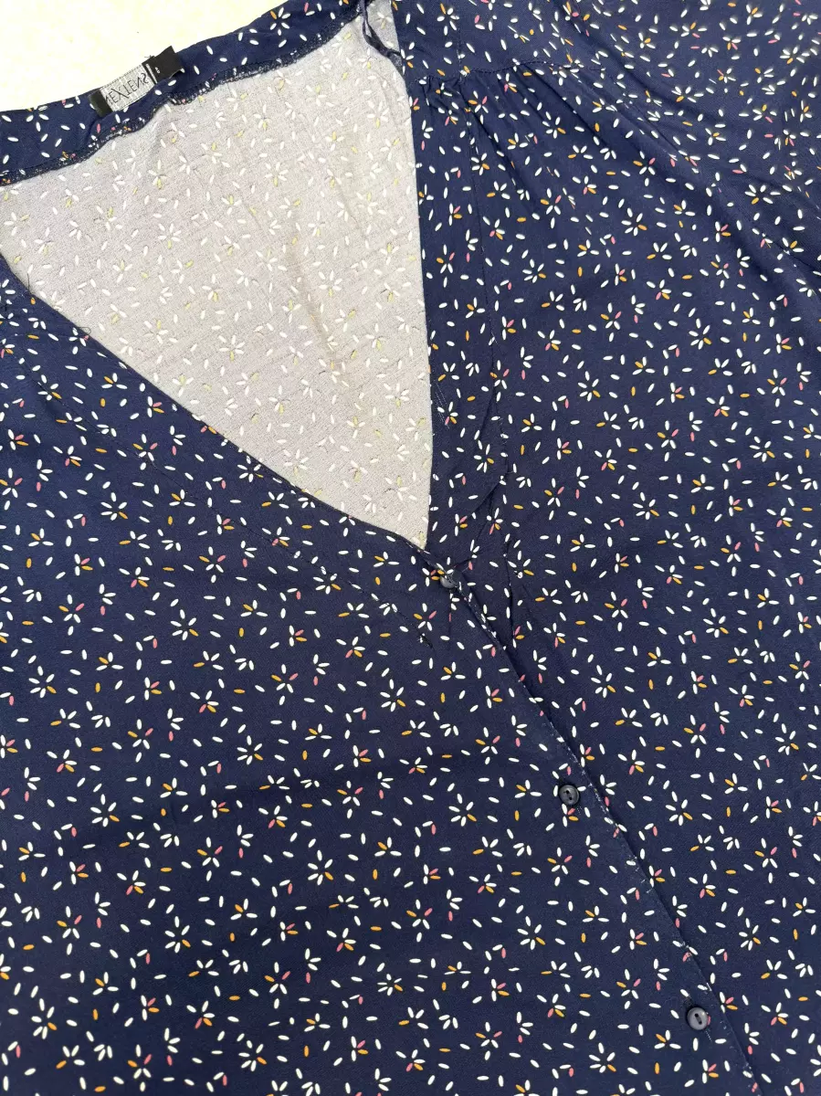 شومیز نخی طرحدار