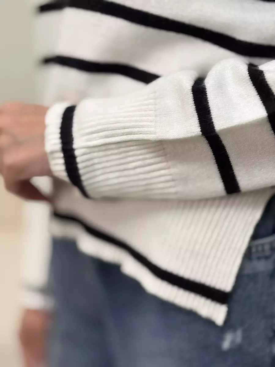 سویشرت نیم زیر راه راه