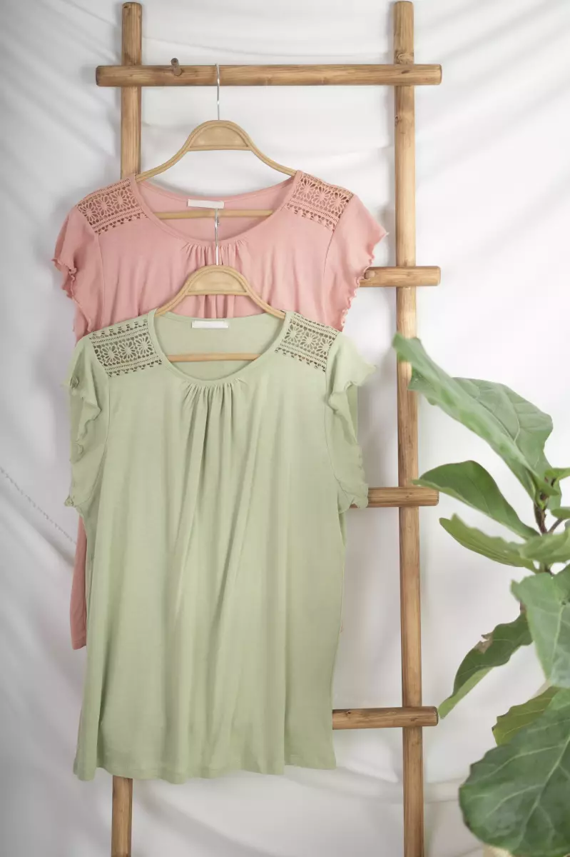 تیشرت آستین کوتاه(سرشانه گیپور)