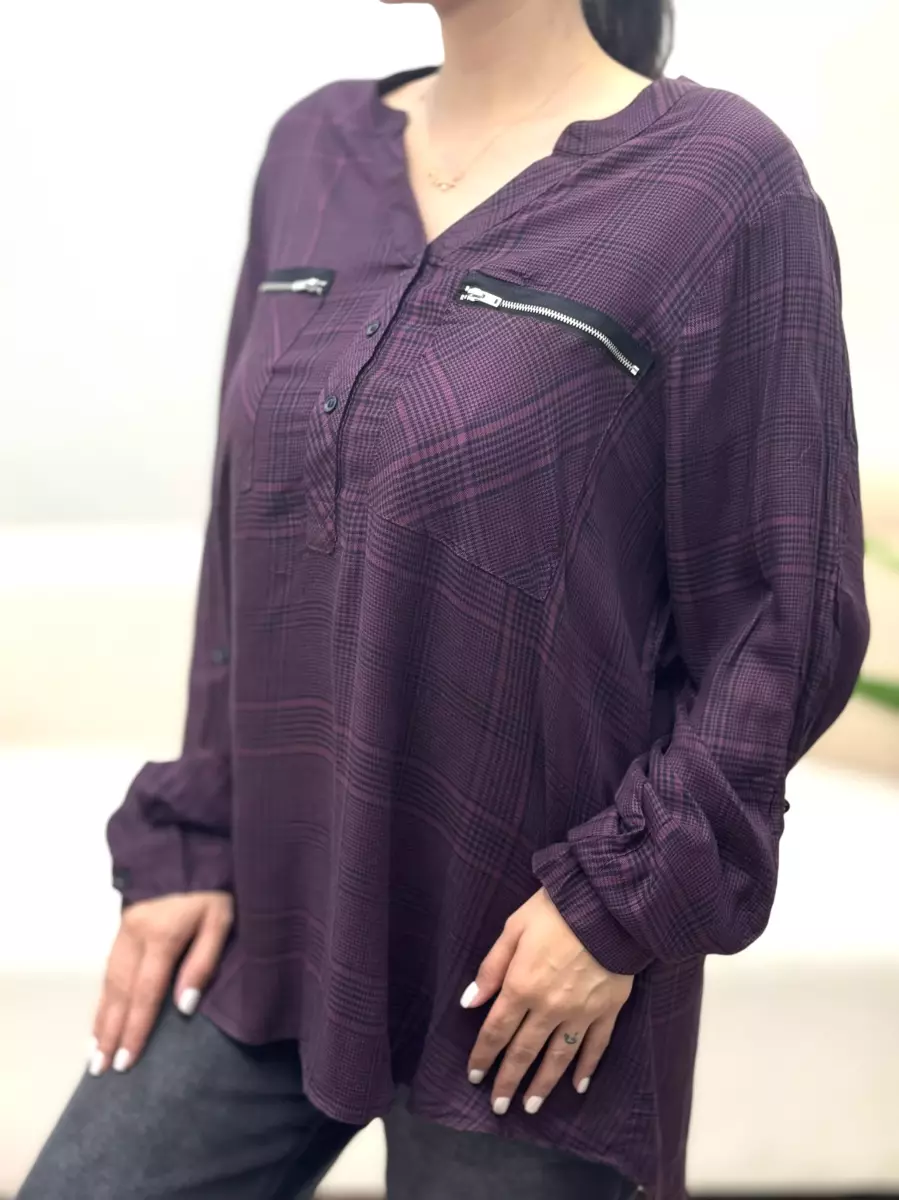 شومیز زرشکی چهارخونه