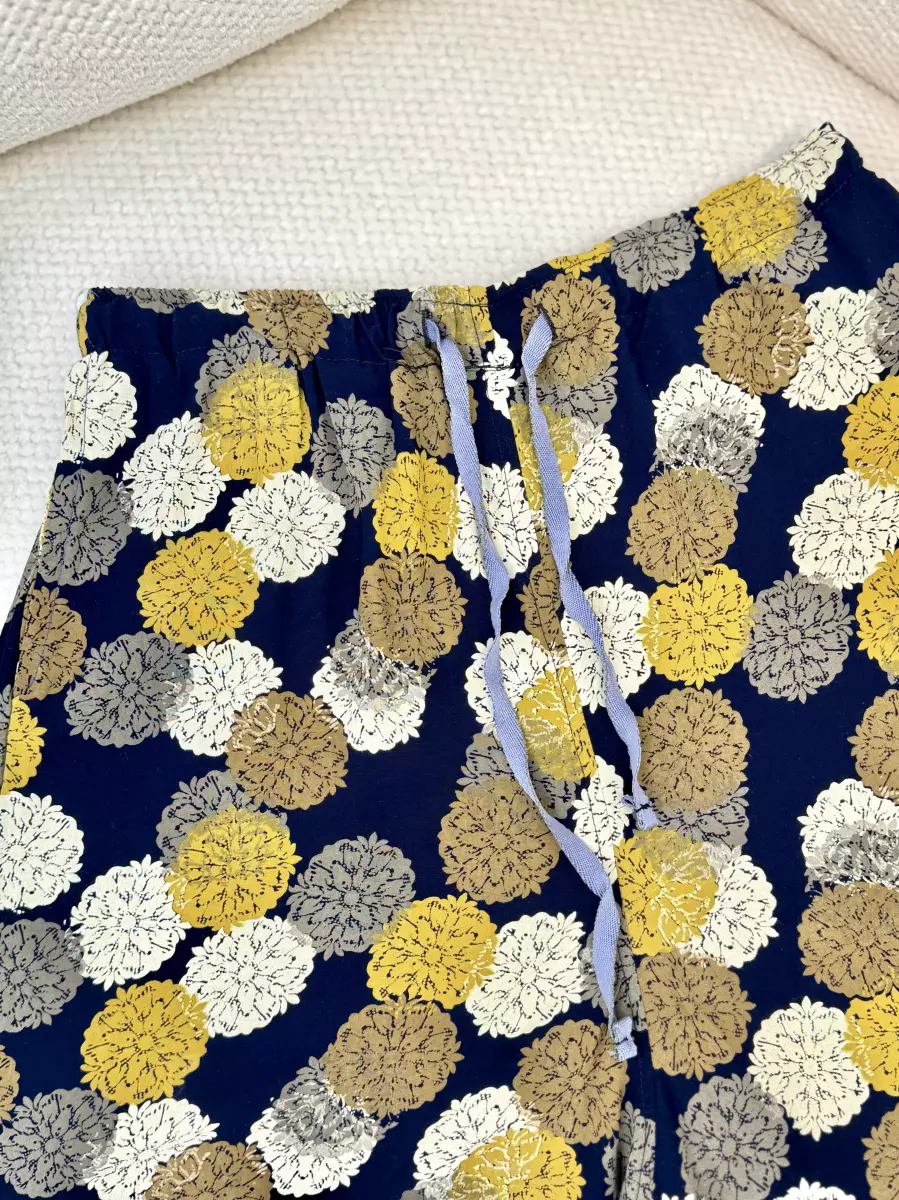 شلوارک گل دار حراجی 2رنگ