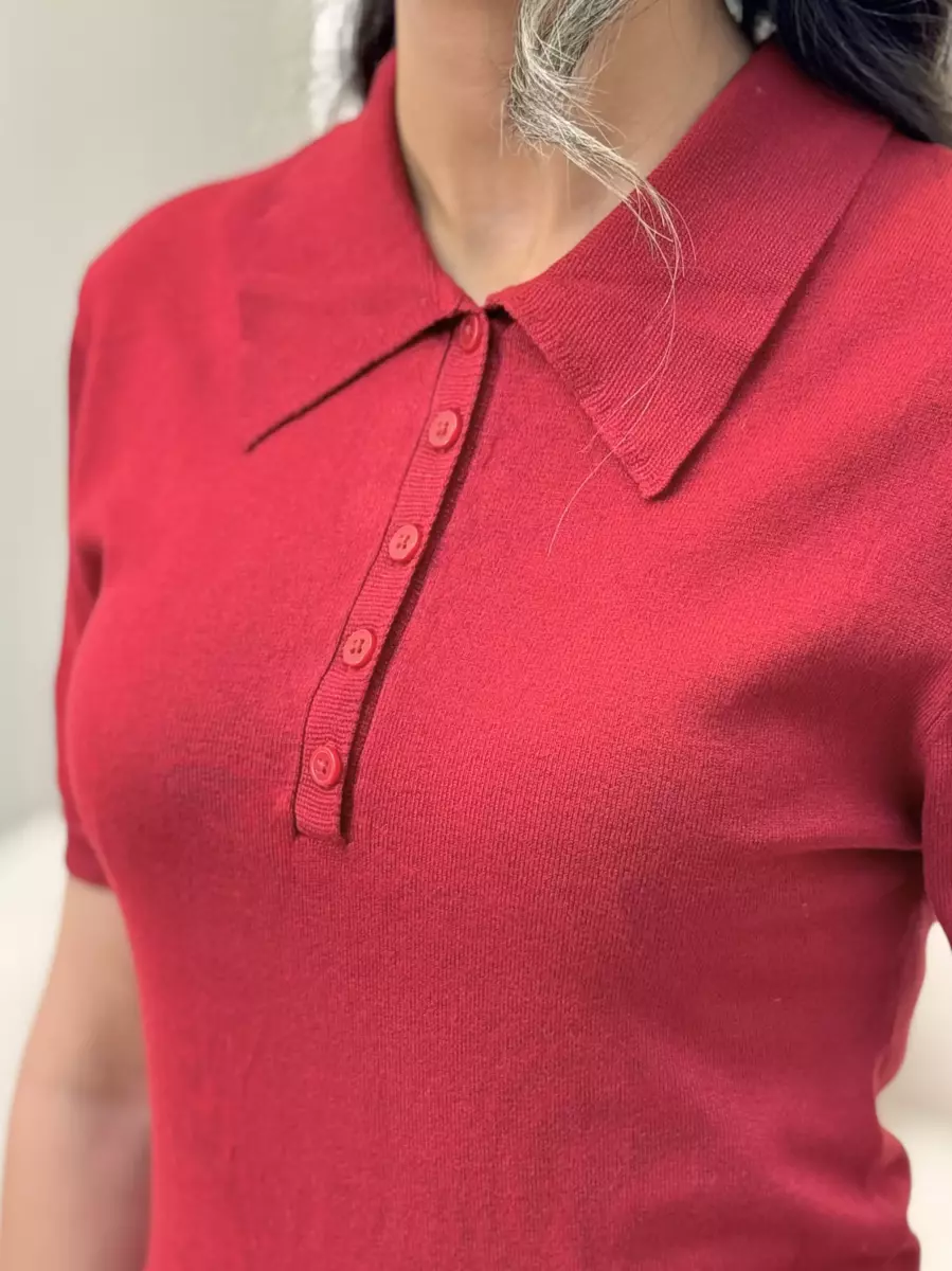 بافت ریز یقه دار زرشکی