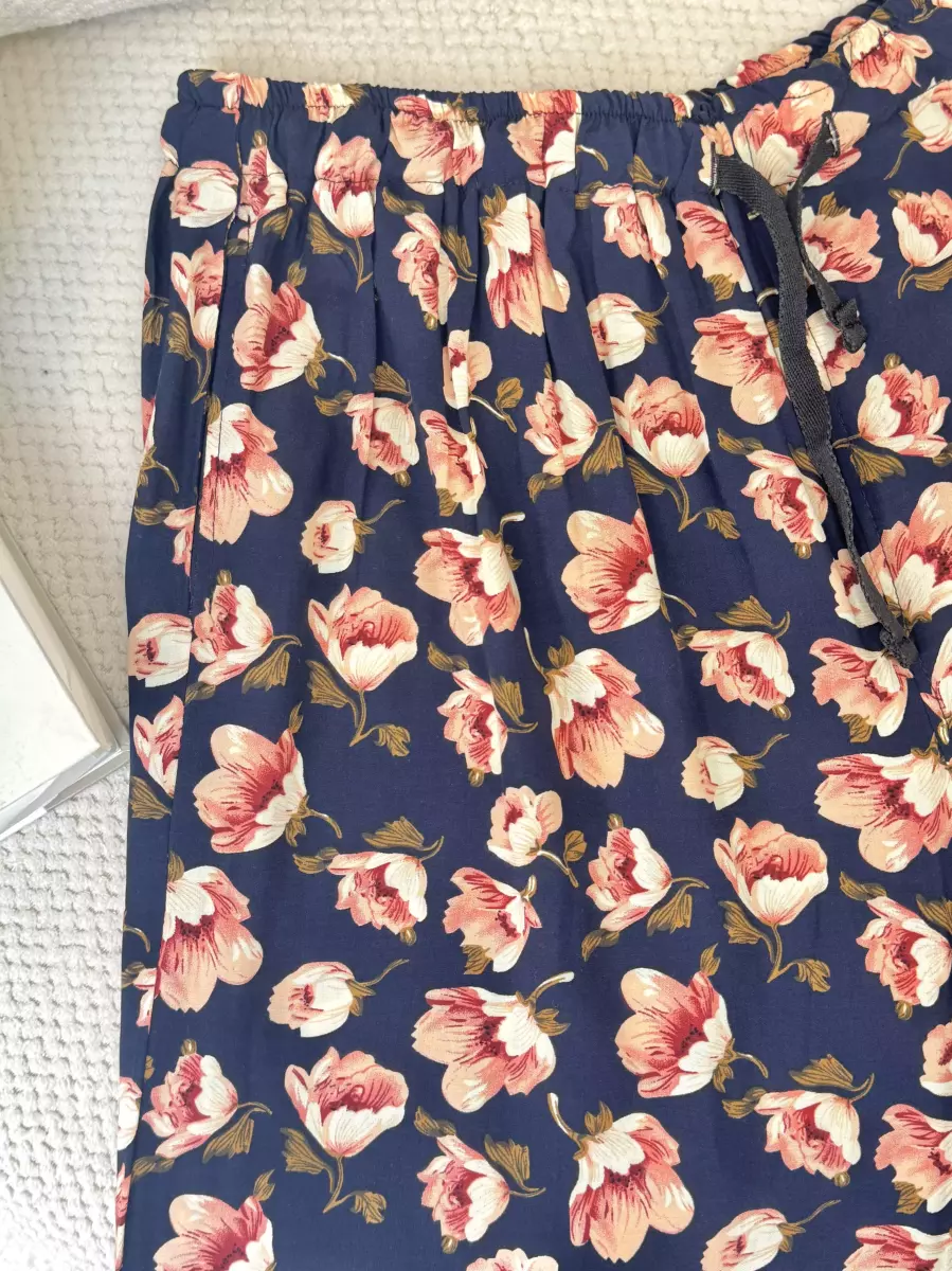 شلوارک نخی (سبز/سرمه ای/سفید)