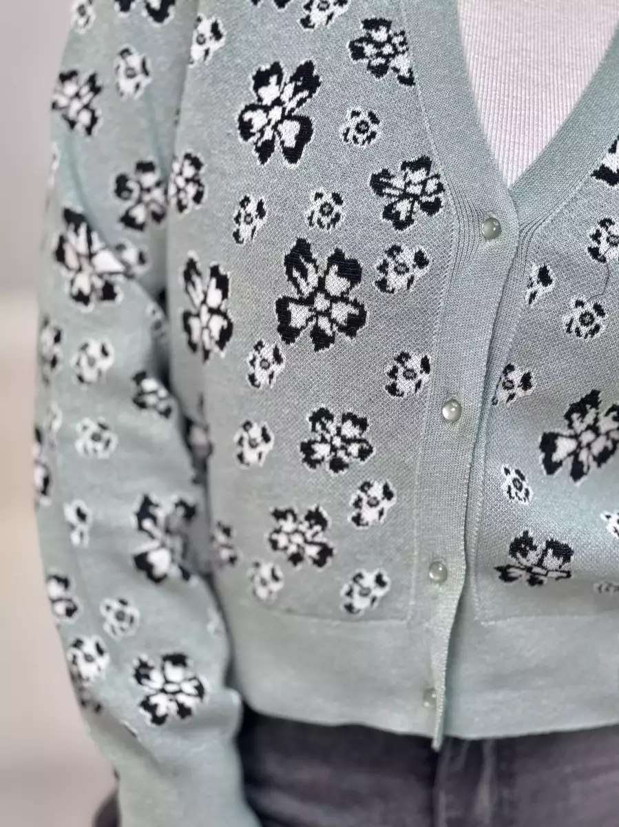 ژاکت سبز طرح پروانه