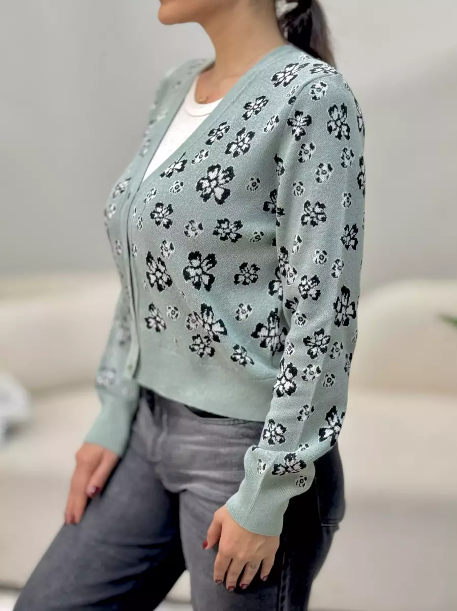 ژاکت سبز طرح پروانه