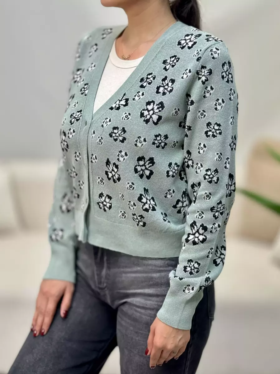 ژاکت سبز طرح پروانه