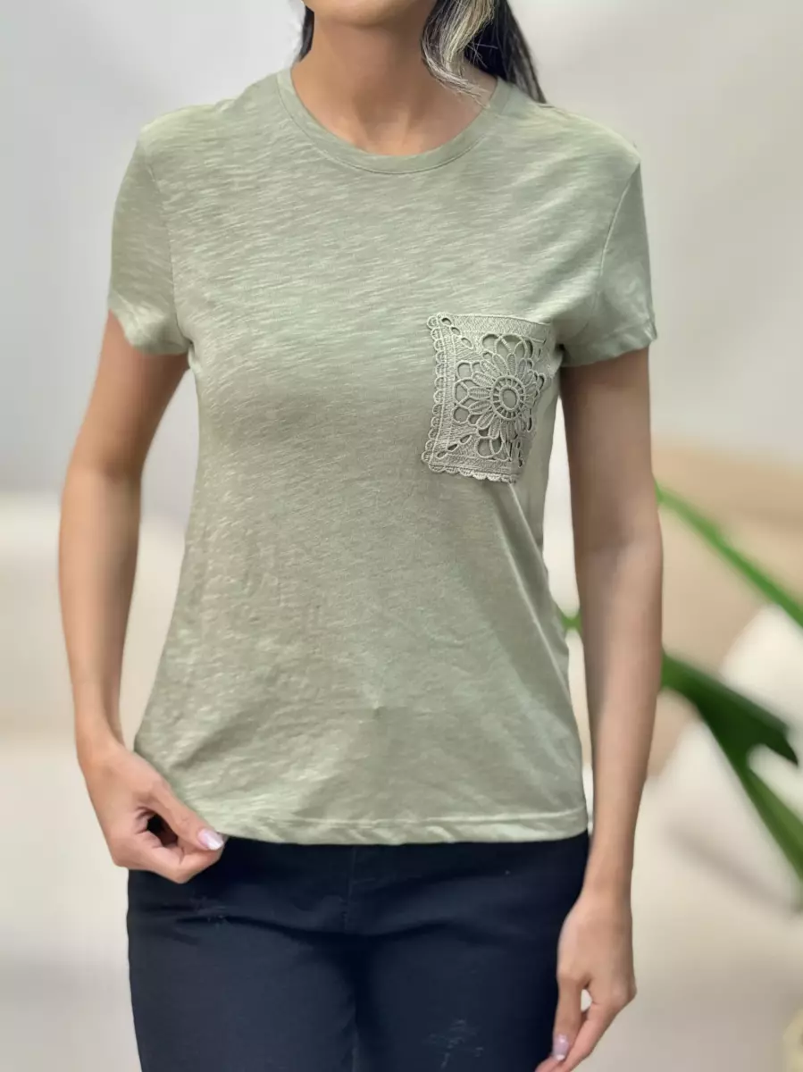 تیشرت ONLY جیب گلدوزی