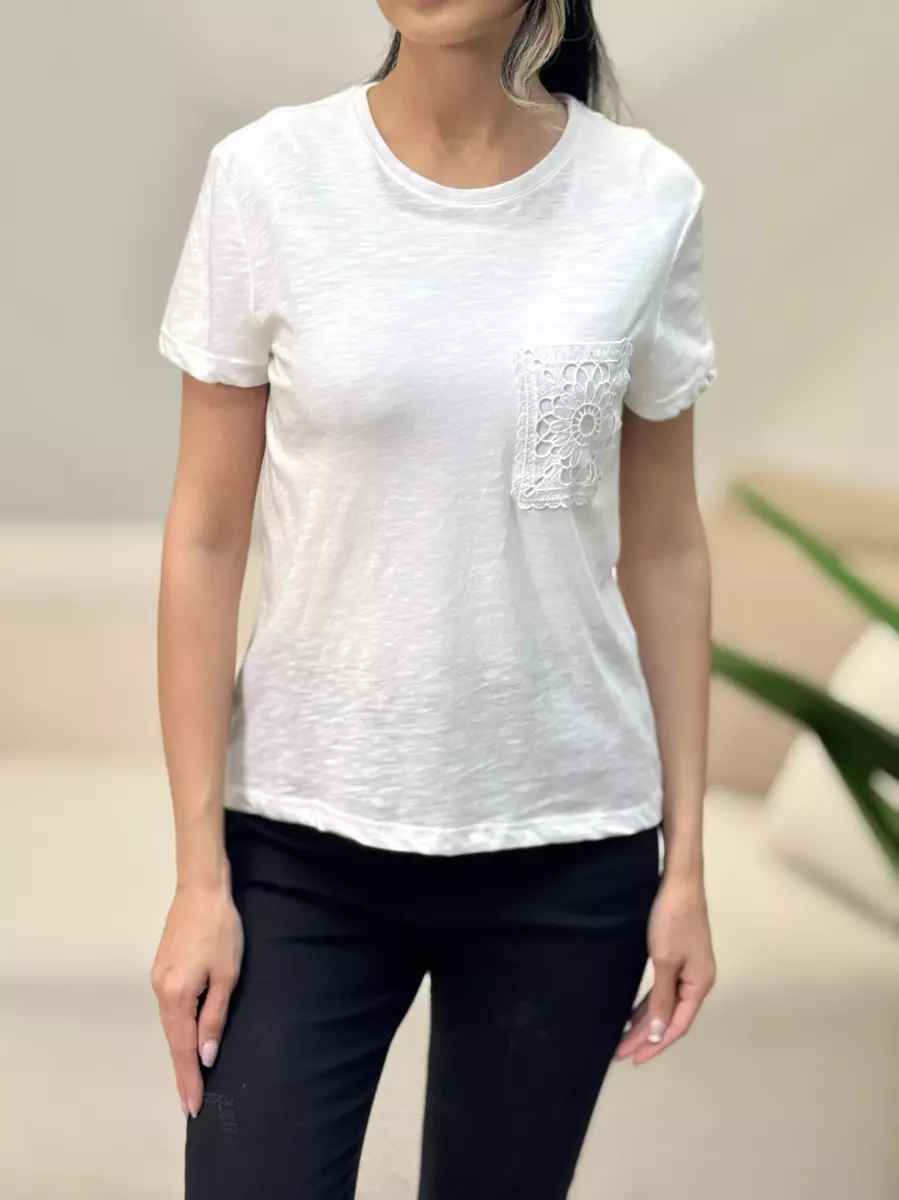 تیشرت ONLY جیب گلدوزی